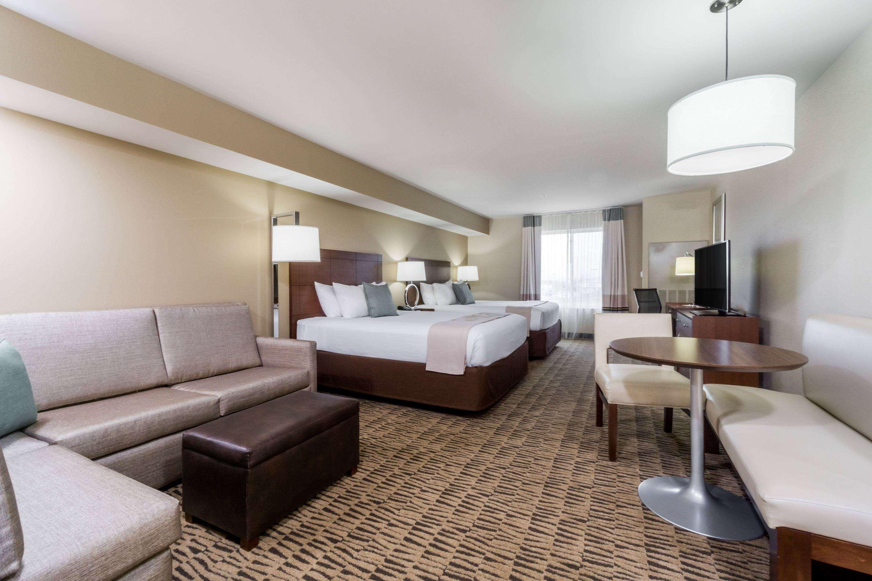 Hawthorn Suites By Wyndham Wheeling At The Highlands Triadelphia Extérieur photo
