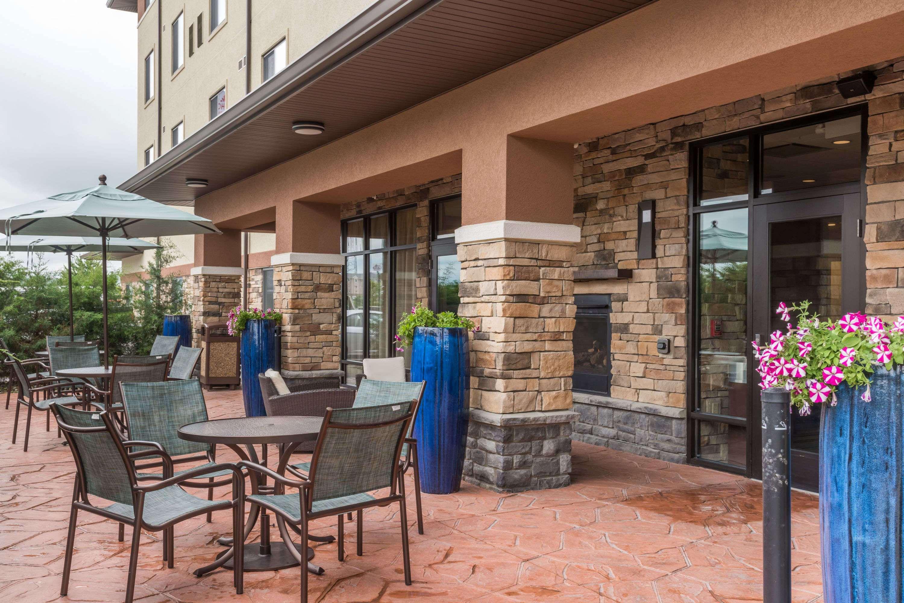 Hawthorn Suites By Wyndham Wheeling At The Highlands Triadelphia Extérieur photo