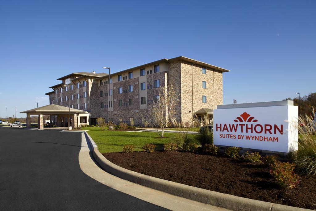 Hawthorn Suites By Wyndham Wheeling At The Highlands Triadelphia Extérieur photo